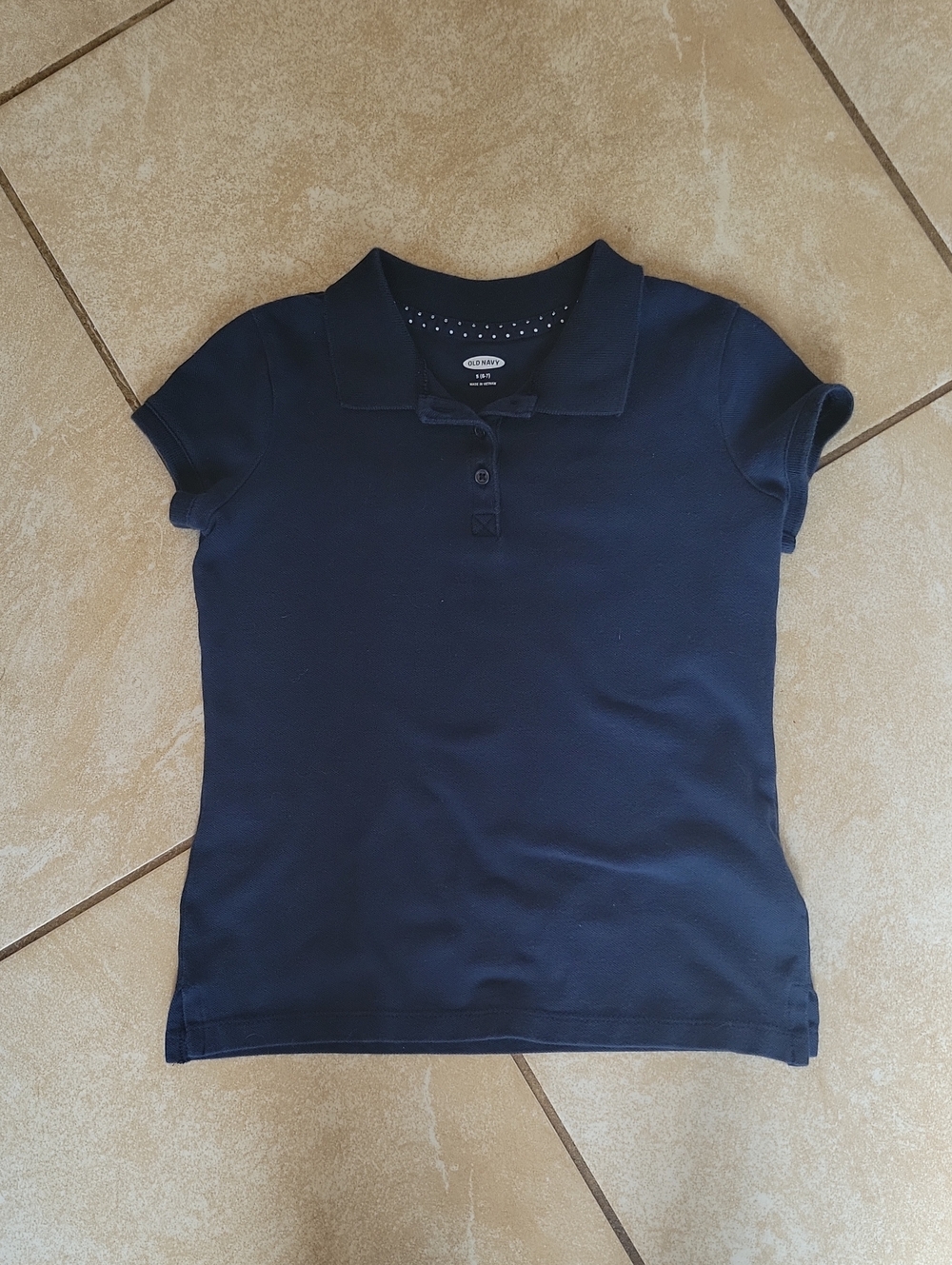 Polo-style short sleeve top